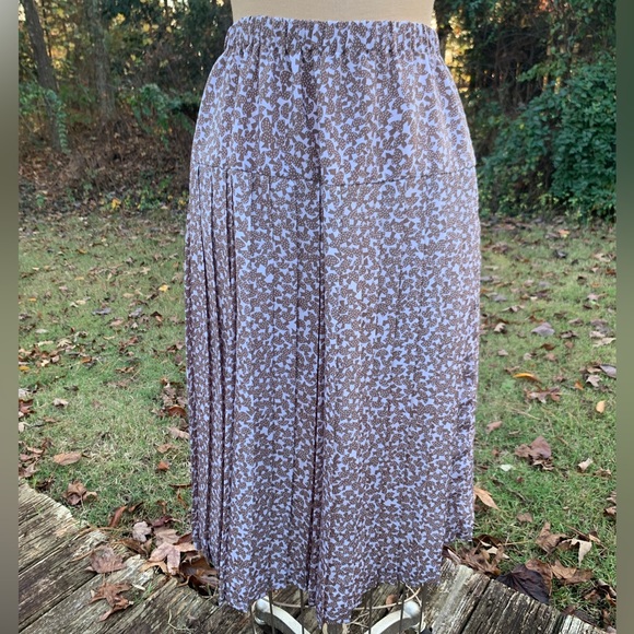 Vintage Pleated Mushroom Skirt - Picture 13 of 13